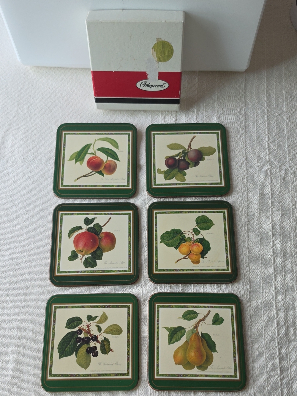 Pimpernel Vintage Botanical Fruit Coaster Set in Green and Cream
